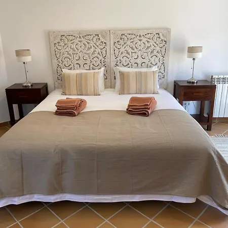 Casa Flores * Amoreira (Leiria)