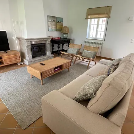 Casa Flores Amoreira (Leiria)